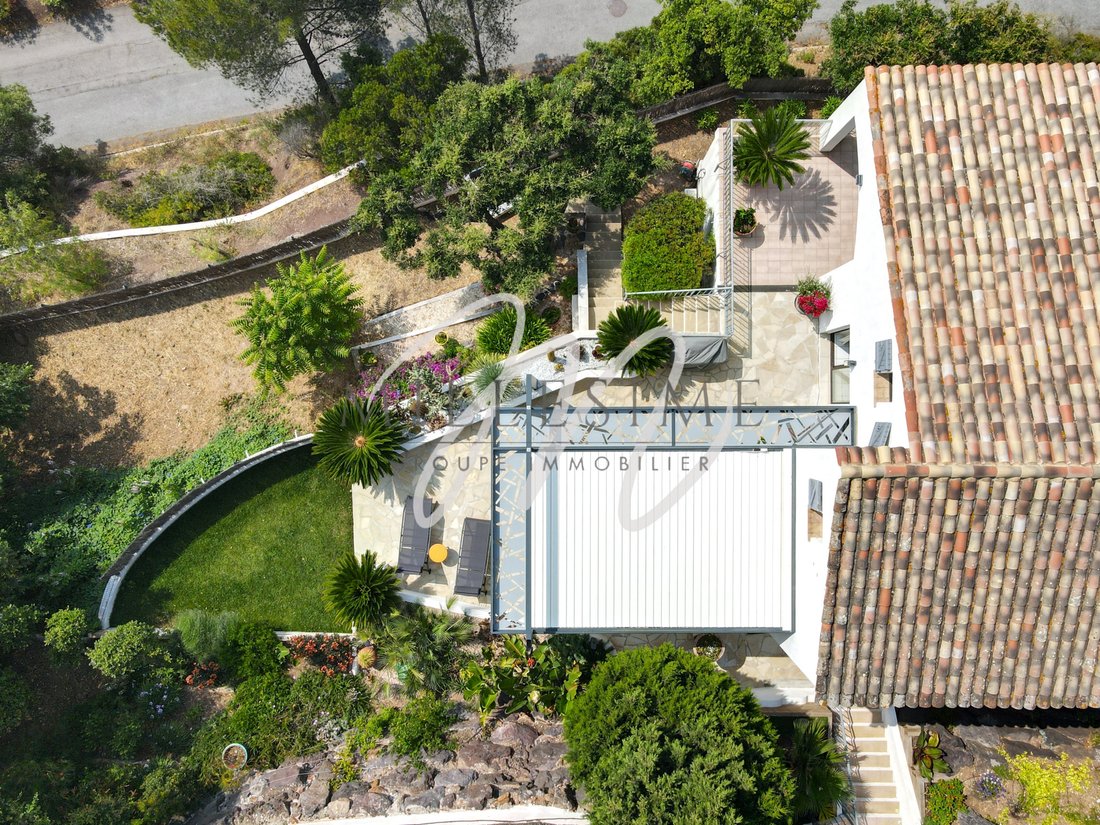 Villa in Le Dramont-Agay-Anthéor-Le Trayas, Saint-Raphaël, France 4 - 15774801