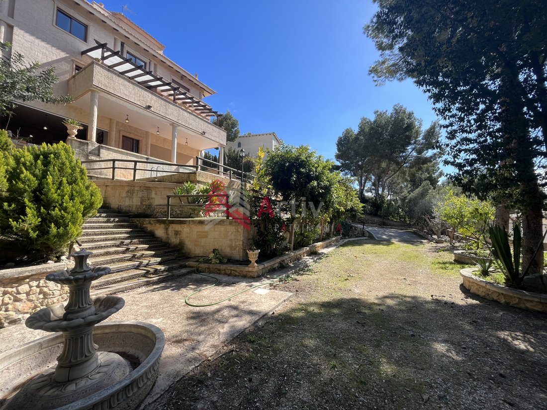 Villa in France 1 - 15774910