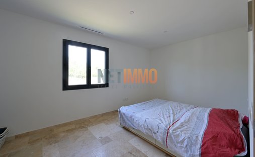 Sale Of Equestrian Estate Aimargues, 260m² 6 Rooms 1,050,000€ With Swimming Pool