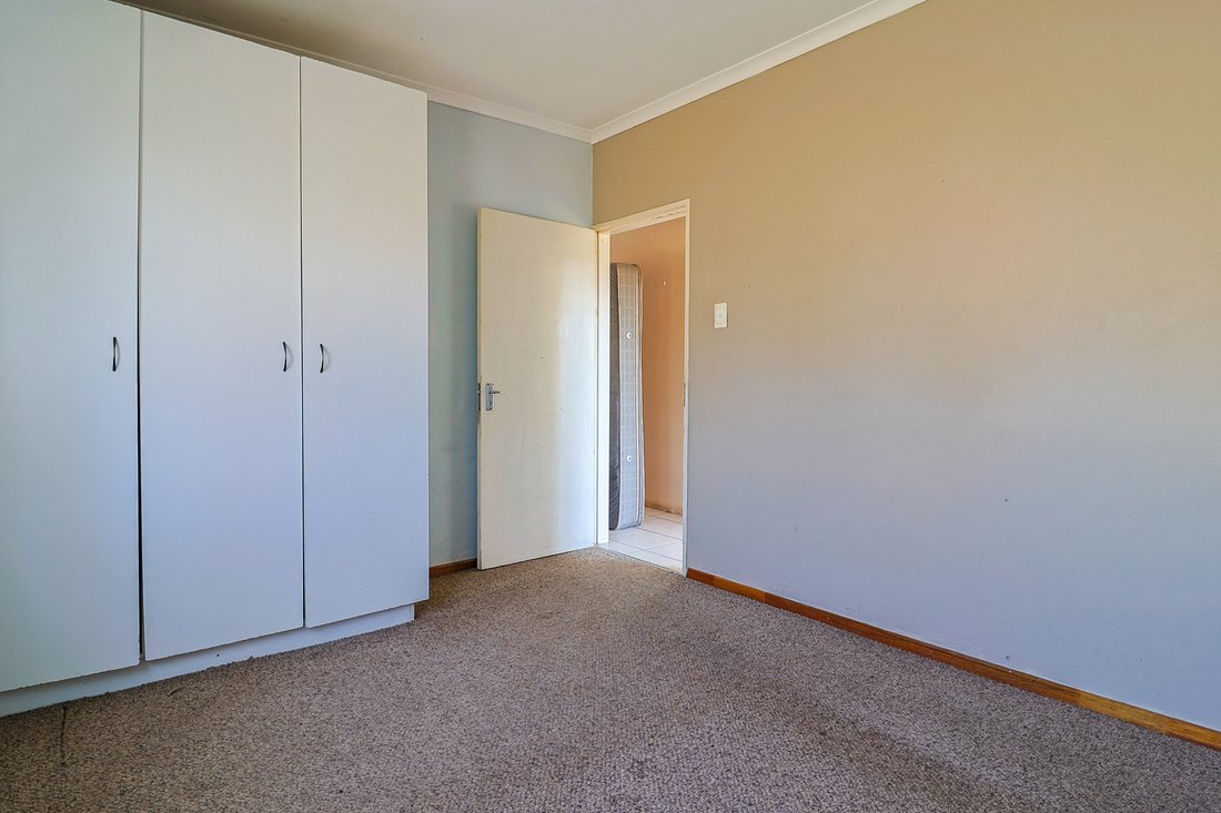 Estate in Hartzenbergfontein AH, Vaal Marina, South Africa 5 - 15776294