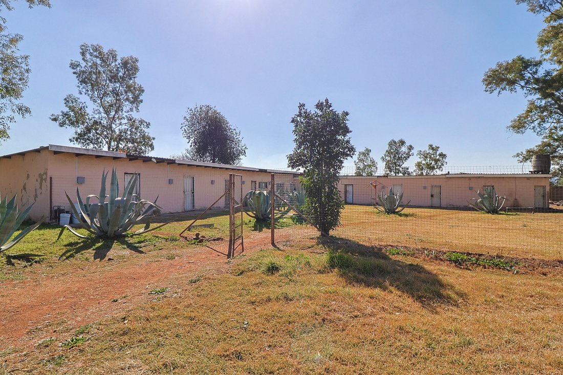 Estate in Hartzenbergfontein AH, Vaal Marina, South Africa 1 - 15776292