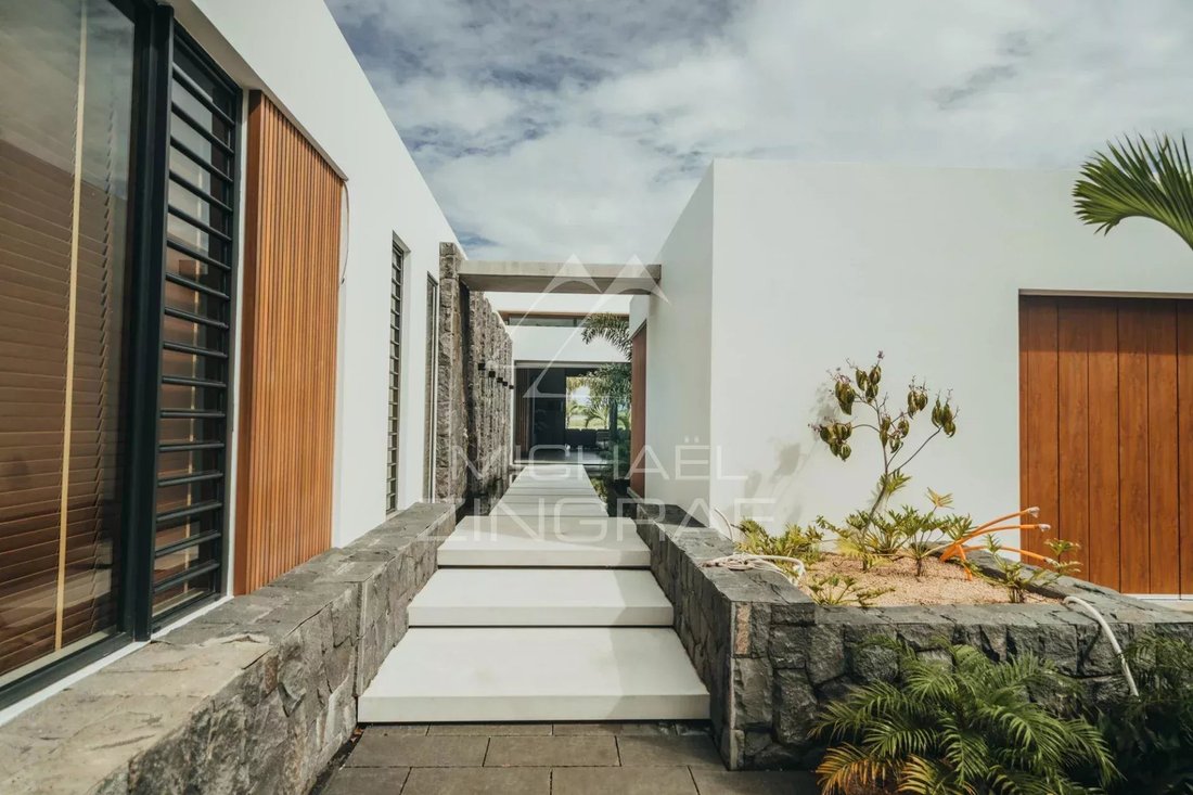 Villa in Rivière du Rempart, Rivière du Rempart District, Mauritius 5 - 15775859