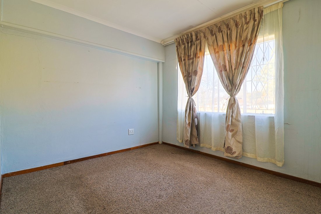 Estate in Hartzenbergfontein AH, Vaal Marina, South Africa 4 - 15776294