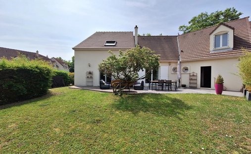 Maison à Plaine des Courlis, Croissy-sur-Seine, France 1