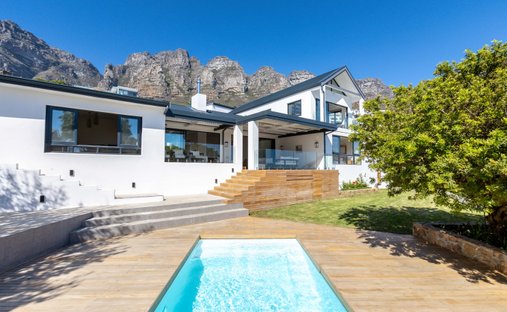 House in Cape Town, Western Cape, South Africa 1