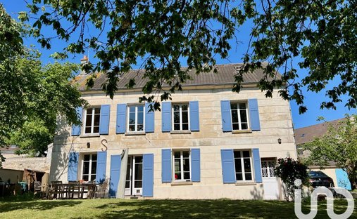 House in Hérouville-en-Vexin, Ile-de-France, France 1