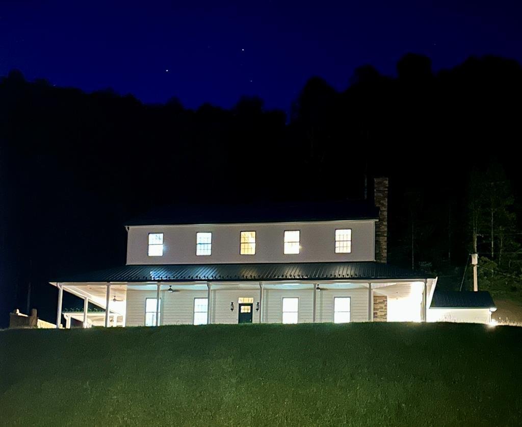 House in Flatgap, Kentucky, United States 2 - 15161381