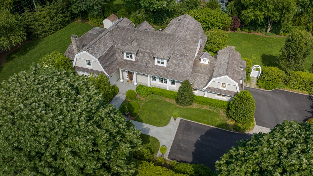 House in Old Westbury, New York, United States 2 - 15776604