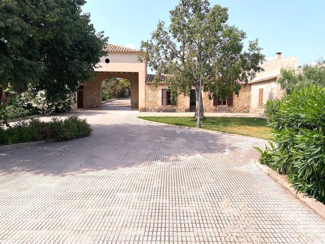 Chalet in Santa Maria del Cami, Balearic Islands, Spain 1 - 15778314