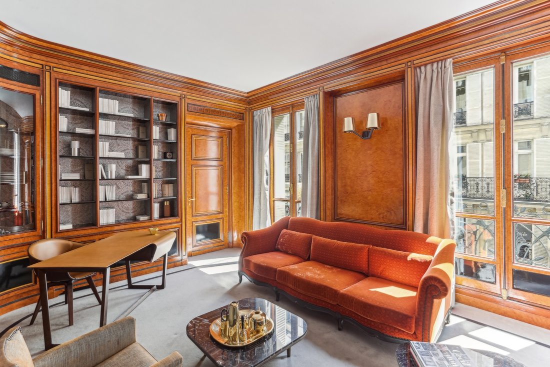 Apartment in Saint Germain des Prés, Paris 6e Arrondissement, Paris 4 - 15065009