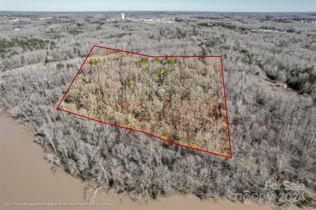 Land in Fort Mill, South Carolina, United States 1 - 14644309