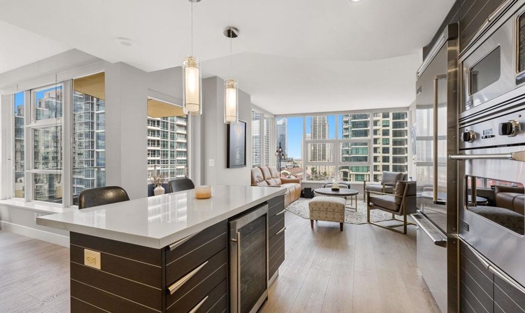 2 Bedrooms Condominium In San Diego, California, United States For Sale ...