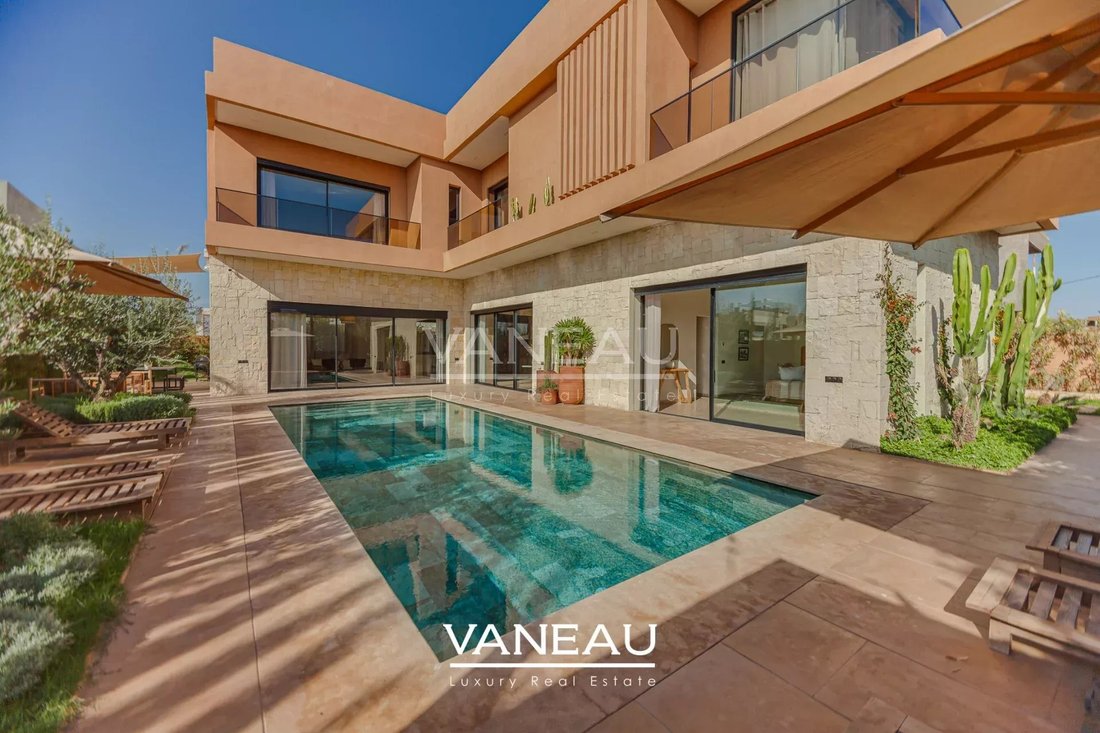 Villa in Mechouar-Kasbah, Marrakesh-Safi, Morocco 1 - 14938777