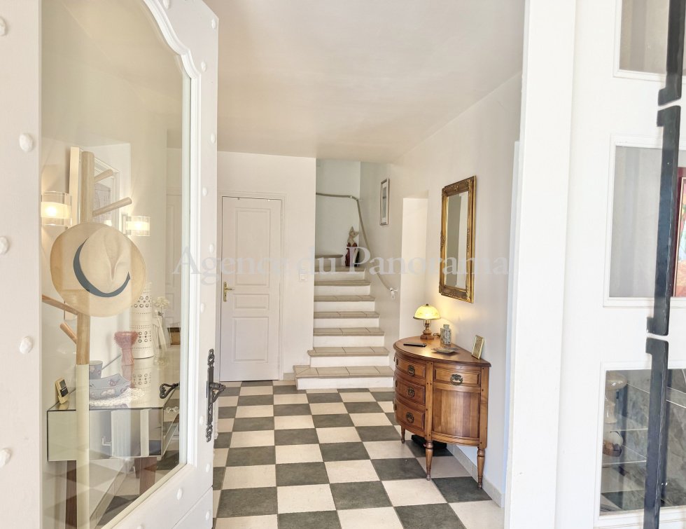 Villa in Cabris, Provence-Alpes-Côte d'Azur, France 4 - 15778217