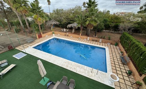 Chalet in Distrito Centro, Cordoba, Spain 1