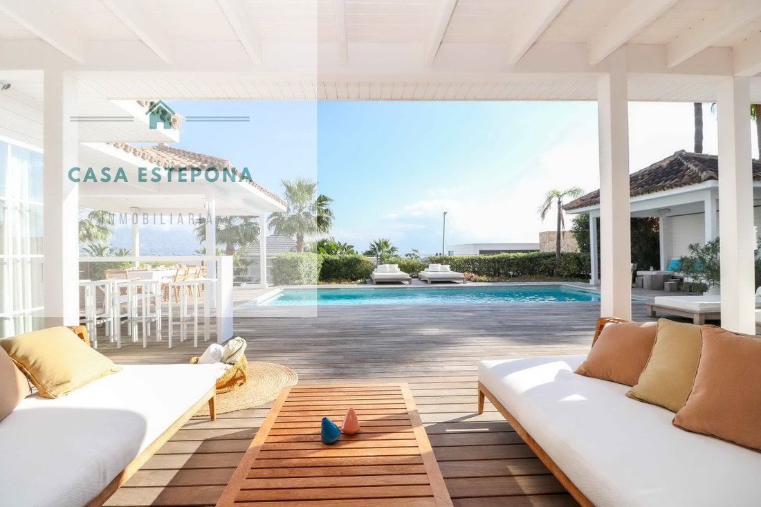 Villa in Estepona, Andalusia, Spain 1 - 15776687