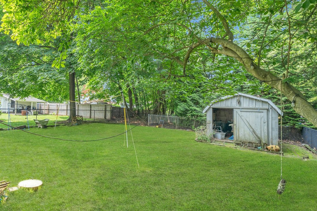 House in Cresskill, New Jersey, United States 4 - 15778705