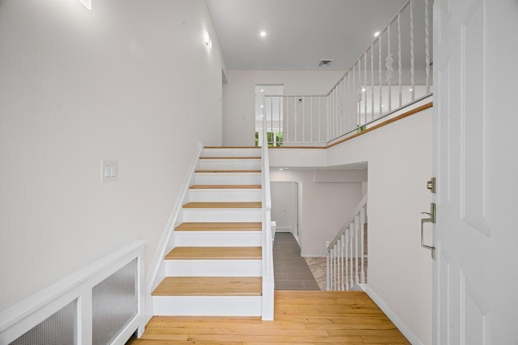 House in Great Neck, New York, United States 2 - 15779479