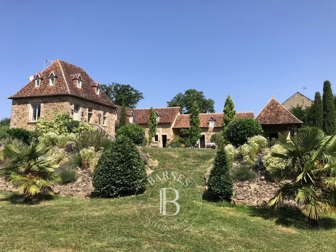 Estate in La Chatre, Centre-Val de Loire, France 4 - 14531879