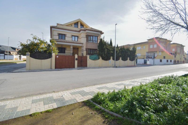 Chalet in Maracena, Andalusia, Spain 1 - 15776644