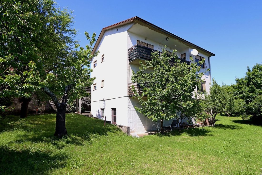 Villa in Opcina Matulji, Primorje-Gorski Kotar County, Croatia 2 - 15779229