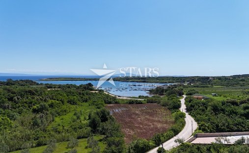 Land in Liznjan, Istria County, Croatia 1
