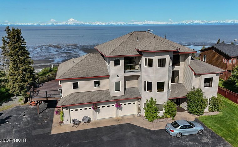 Alaska Waterfront Homes