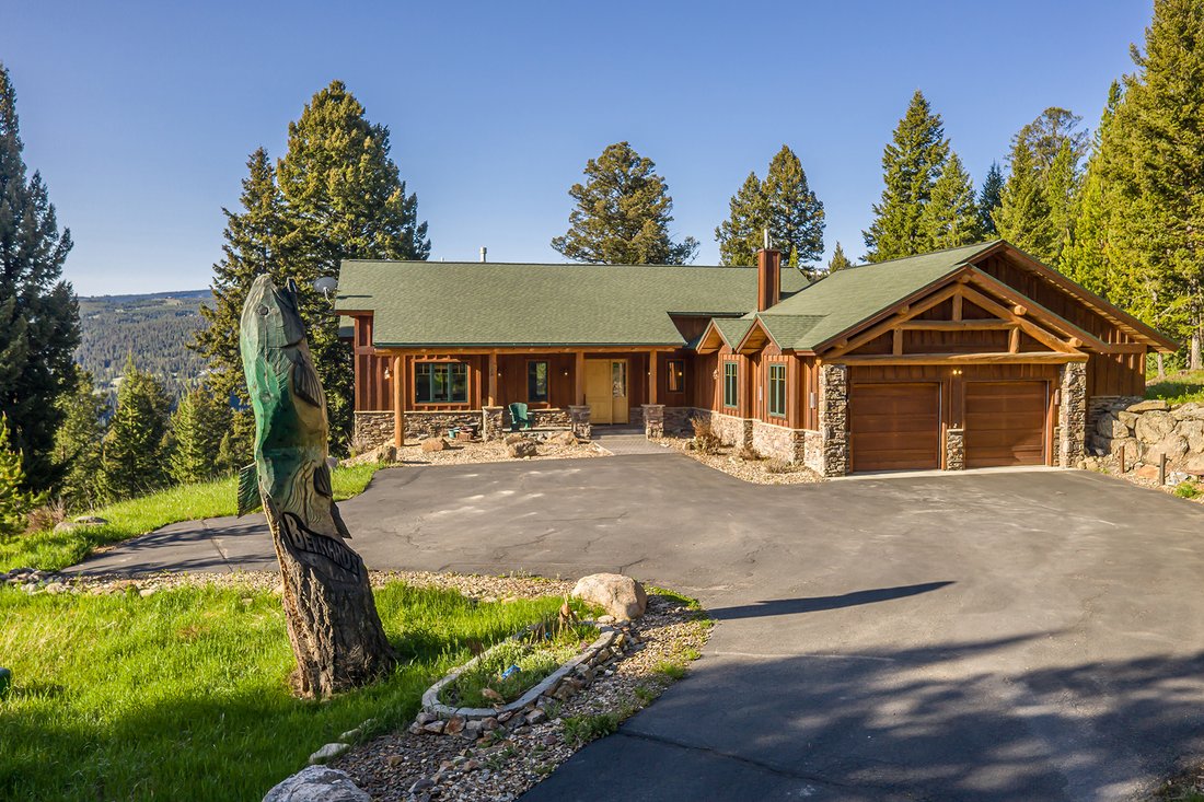 House in Gallatin Gateway, Montana, United States 4 - 15777845