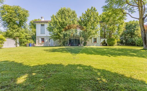 Villa a Carpi, Emilia-Romagna, Italia 1