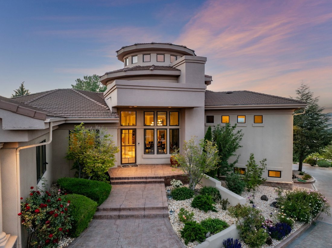 House in Reno, Nevada, United States 3 - 15777082