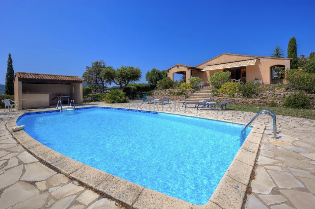 Villa in Frejus, Provence-Alpes-Côte d'Azur, France 3 - 15778681