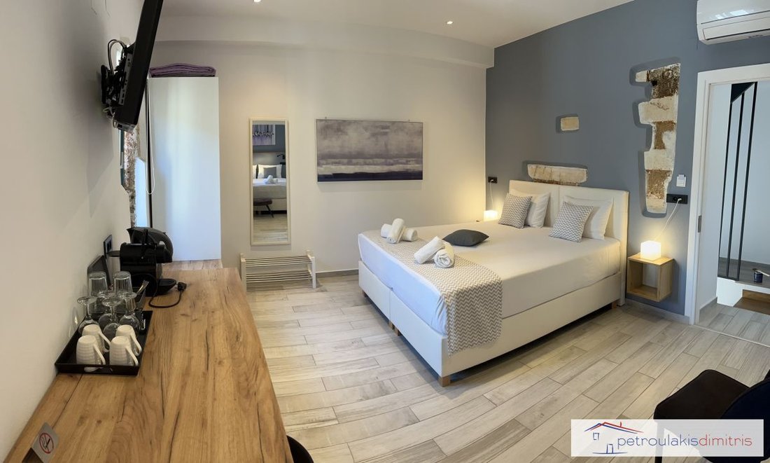 Estate in Crete, Greece 2 - 15780430