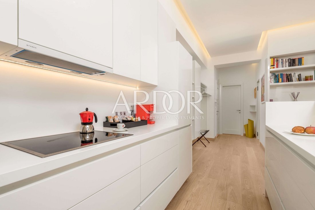 Apartment in Grad Opatija, Primorje-Gorski Kotar County, Croatia 3 - 15780847