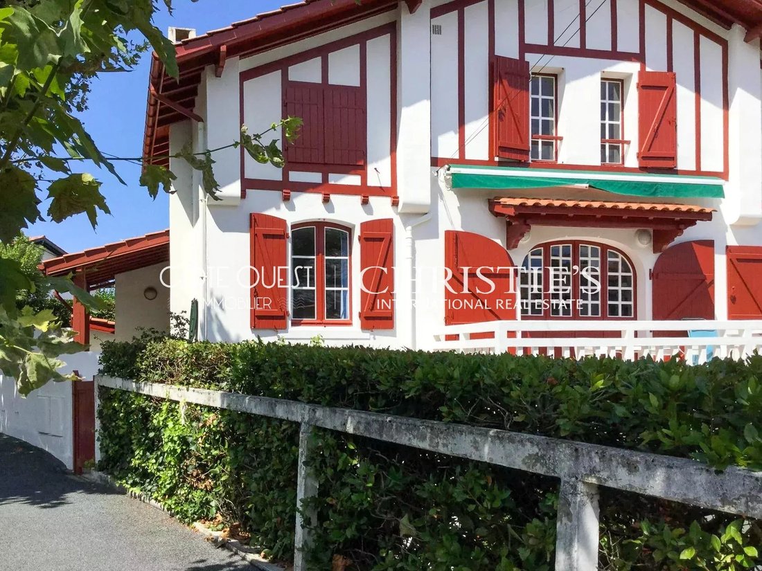 Villa in Centre Ville, Saint-Jean-de-Luz, France 1 - 14918967