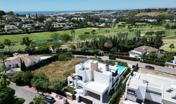 Villa in Nueva Andalucía, Marbella, Spanien 1
