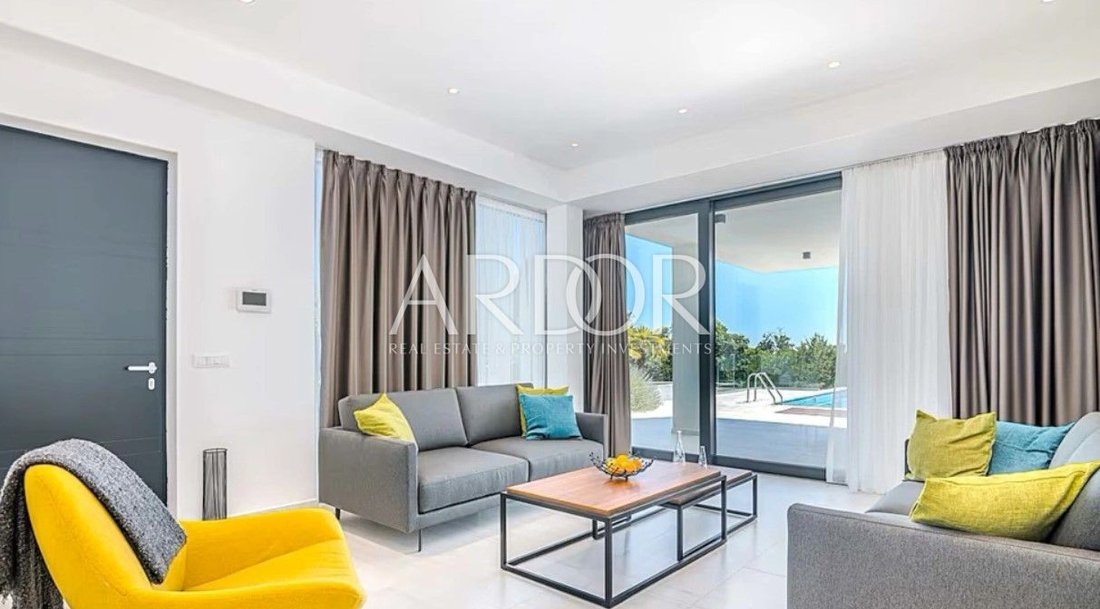 Villa in Grad Opatija, Primorje-Gorski Kotar County, Croatia 3 - 15780844