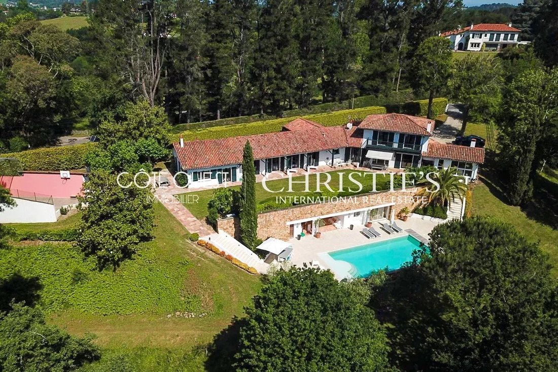 Villa in Mendi-Choko-Karrikatxar-Olhette, Urrugne, France 1 - 15465794
