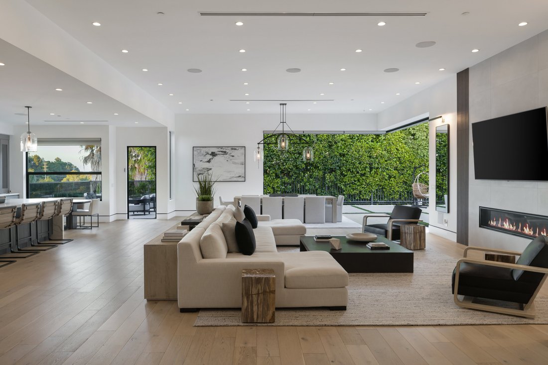 House in Los Angeles, California, United States 3 - 15780811