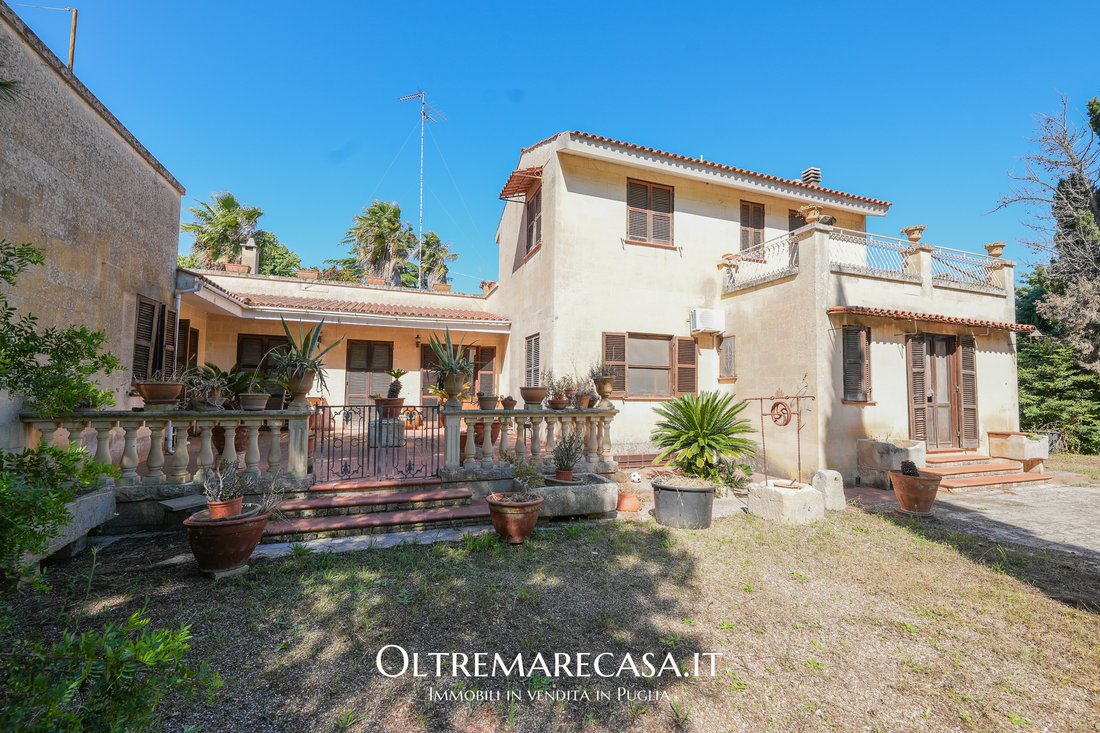Villa in Castromediano, Apulia, Italy 1 - 15782098
