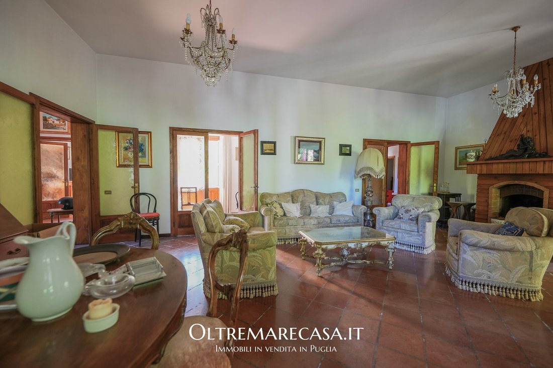 Villa in Castromediano, Apulia, Italy 3 - 15782098