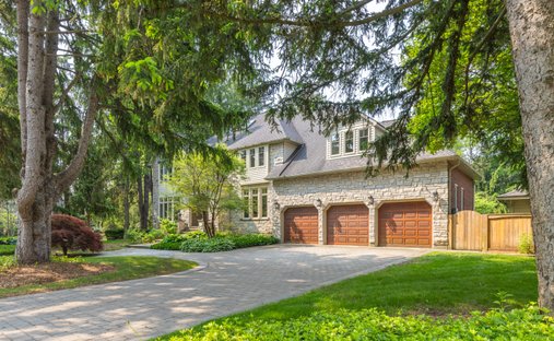 House in Oakville, Ontario, Canada 1