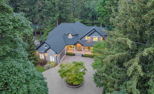 House in Burlington, Ontario, Canada 1