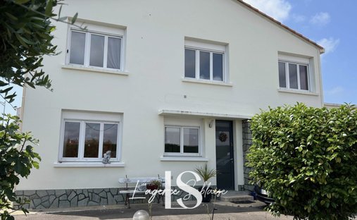 House in Gare-Saint Michel, Les Sables-d'Olonne, France 1