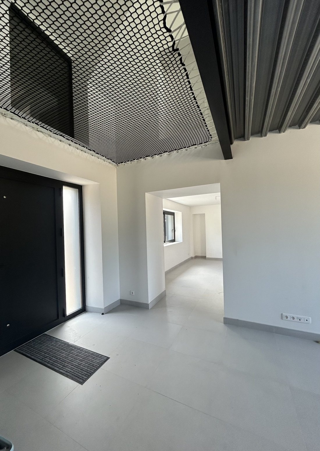 House in Bazoches-sur-Guyonne, Ile-de-France, France 1 - 15781959