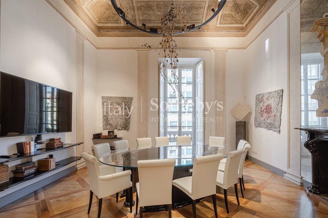 Apartamento en Milán, Lombardía, Italia 4 - 15782055