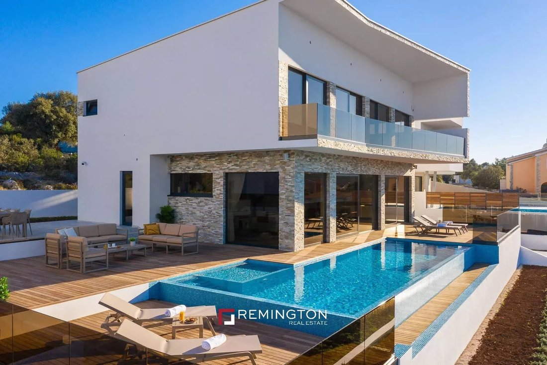Villa in Gradska cetvrt Varos, Sibenik, Sibenik-Knin County 5 - 15175245