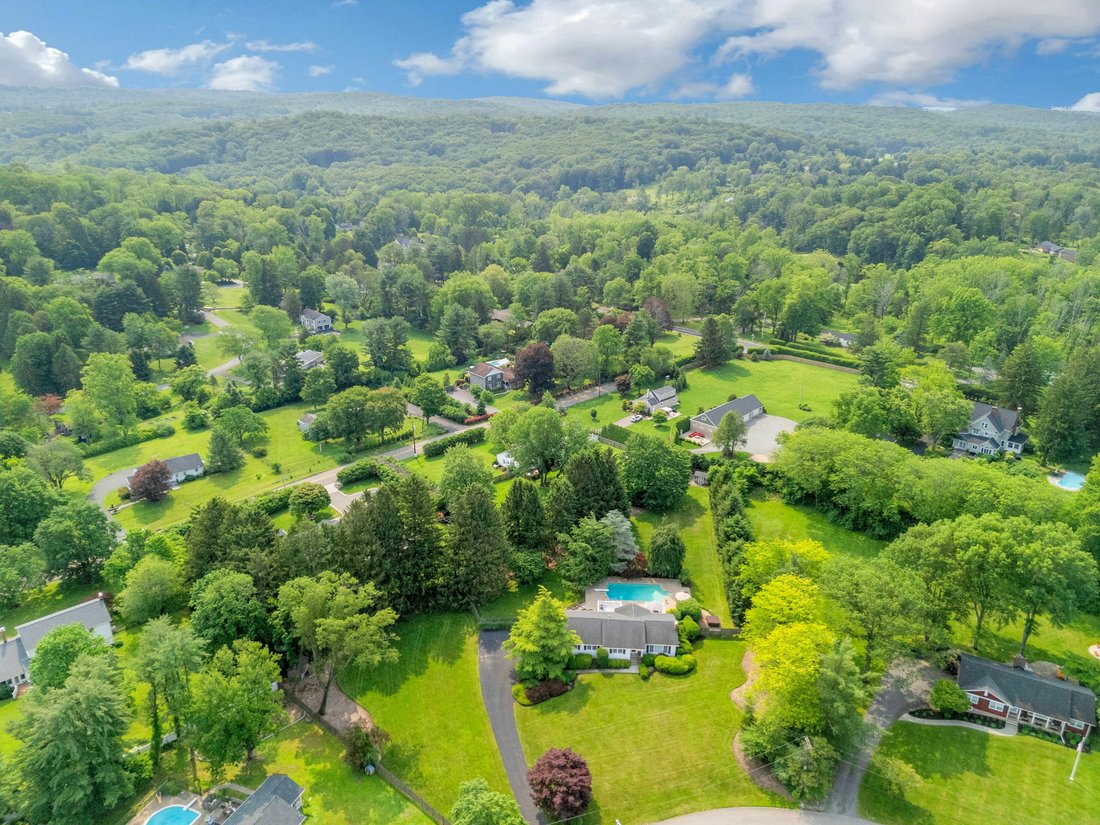 House in Mendham, New Jersey, United States 4 - 15782272