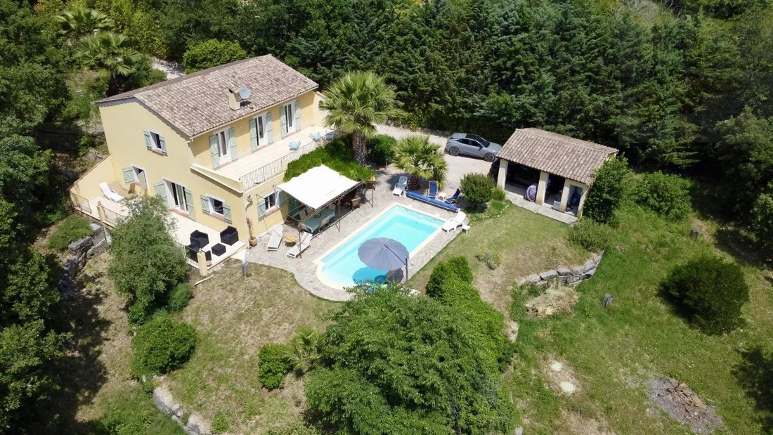 Villa in Seillans, Provence-Alpes-Côte d'Azur, France 1 - 15782443