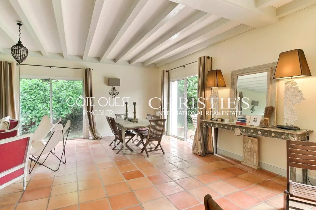 Villa in Centre Ville, Saint-Jean-de-Luz, France 5 - 15348992