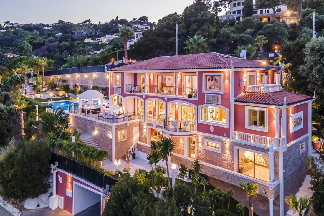 Villa in Cannes, Provence-Alpes-Côte d'Azur, France 3 - 15783074
